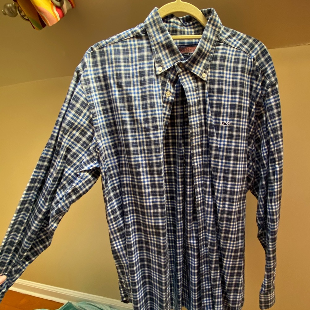 Vineyard Vines button down